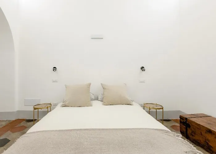 Nice Downtown Loft Apartment