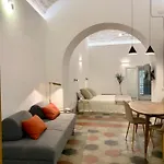 아파트 Nice Downtown Loft