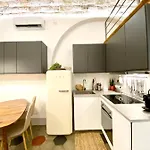 아파트 Nice Downtown Loft *