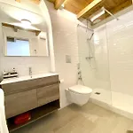 Nice Downtown Loft 로마